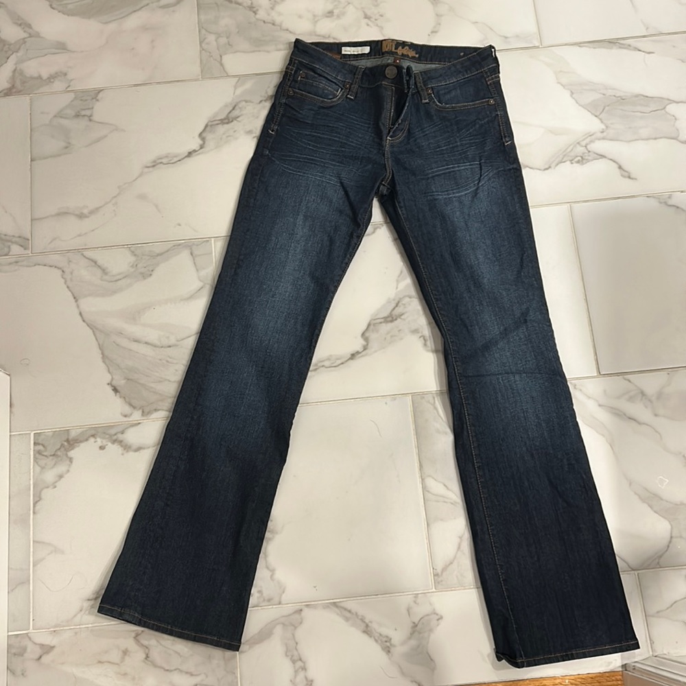 Kut from the Kloth Rachel bootcut jeans size 6